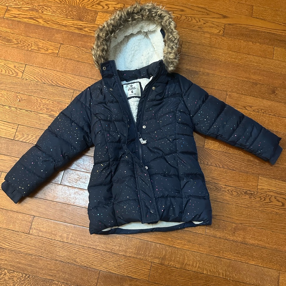 Navy Blue Puffer Jacket with Hood and Quilted Design